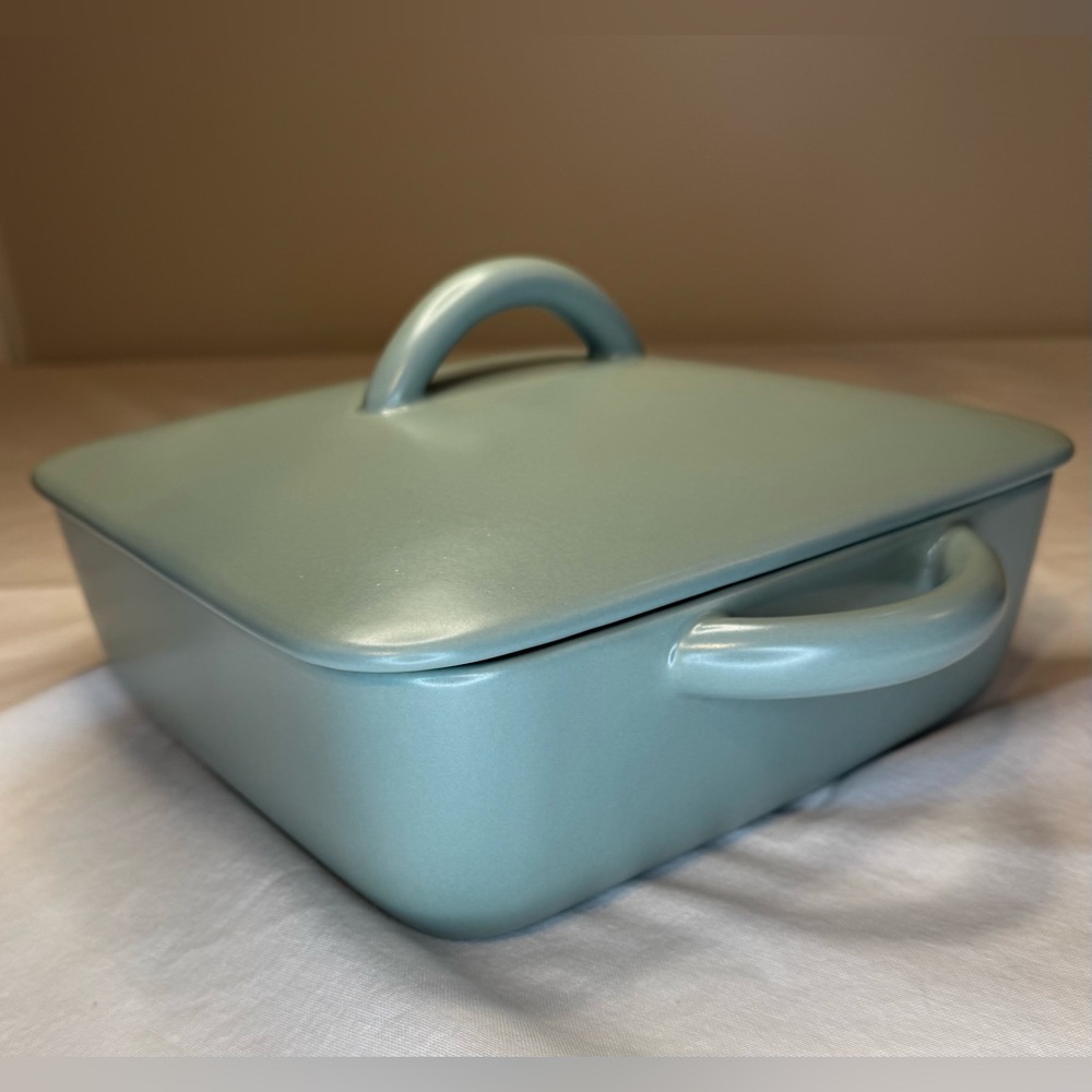 Year & Day Palm Square Baker w Lid 9” NIB Stoneware Casserole